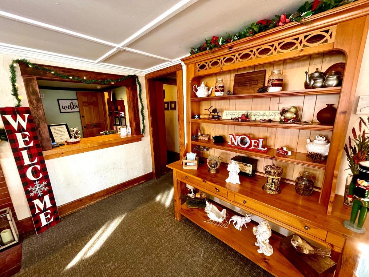 The Vermont Inn Mendon エクステリア 写真