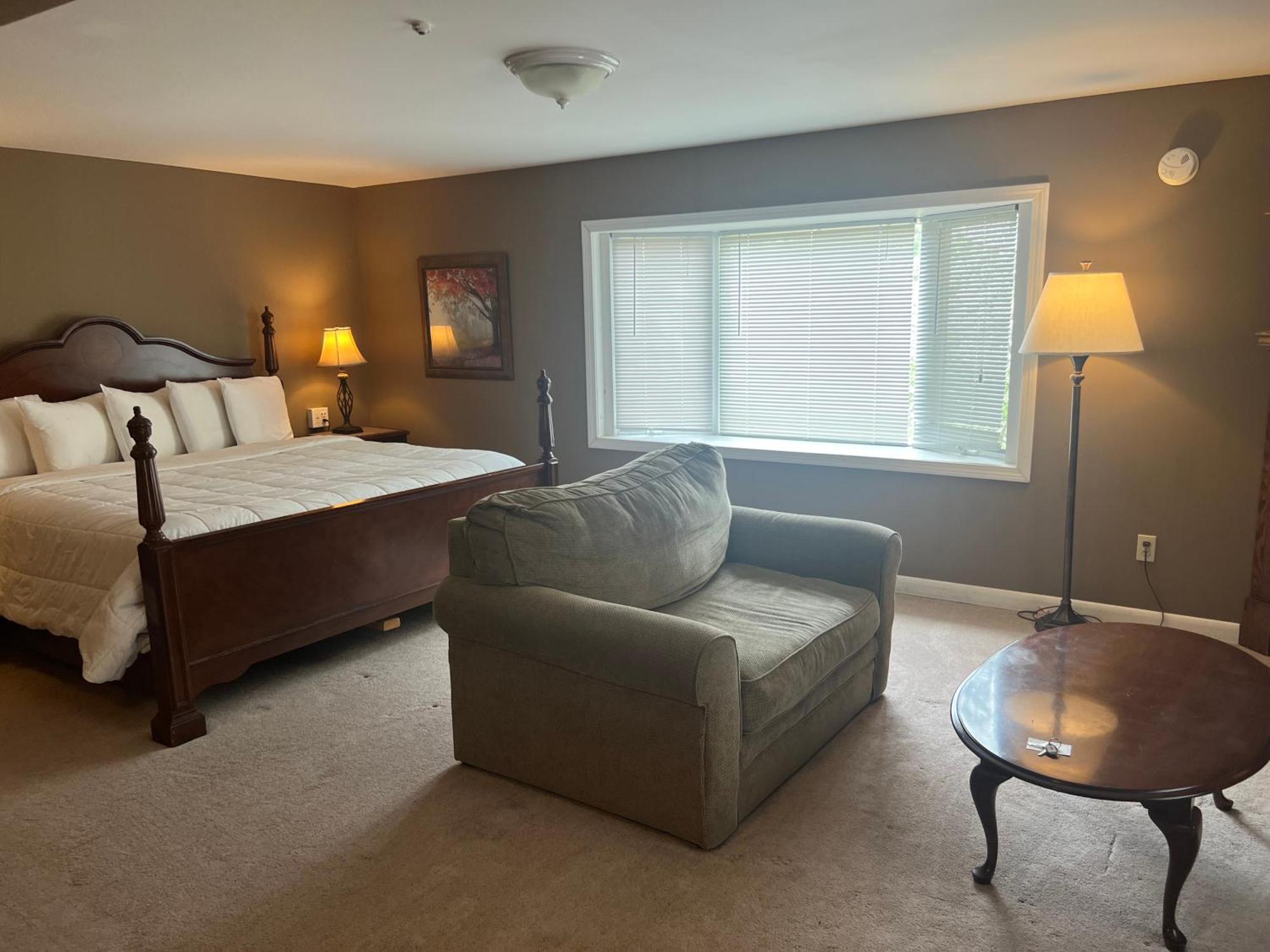 The Vermont Inn Mendon エクステリア 写真